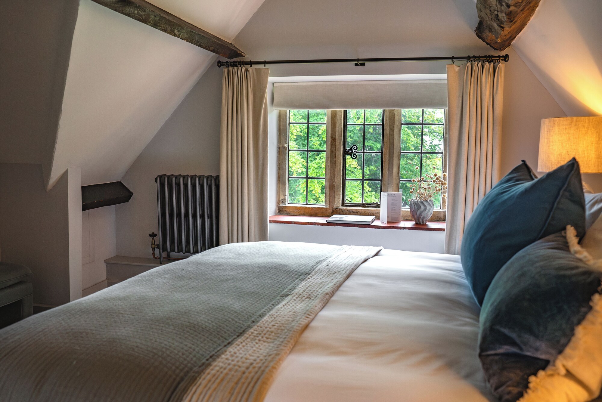 Manor, House, King Bed