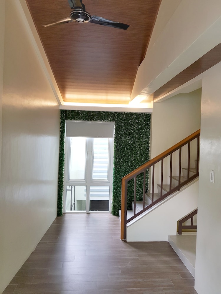 The Leaf House 28/38