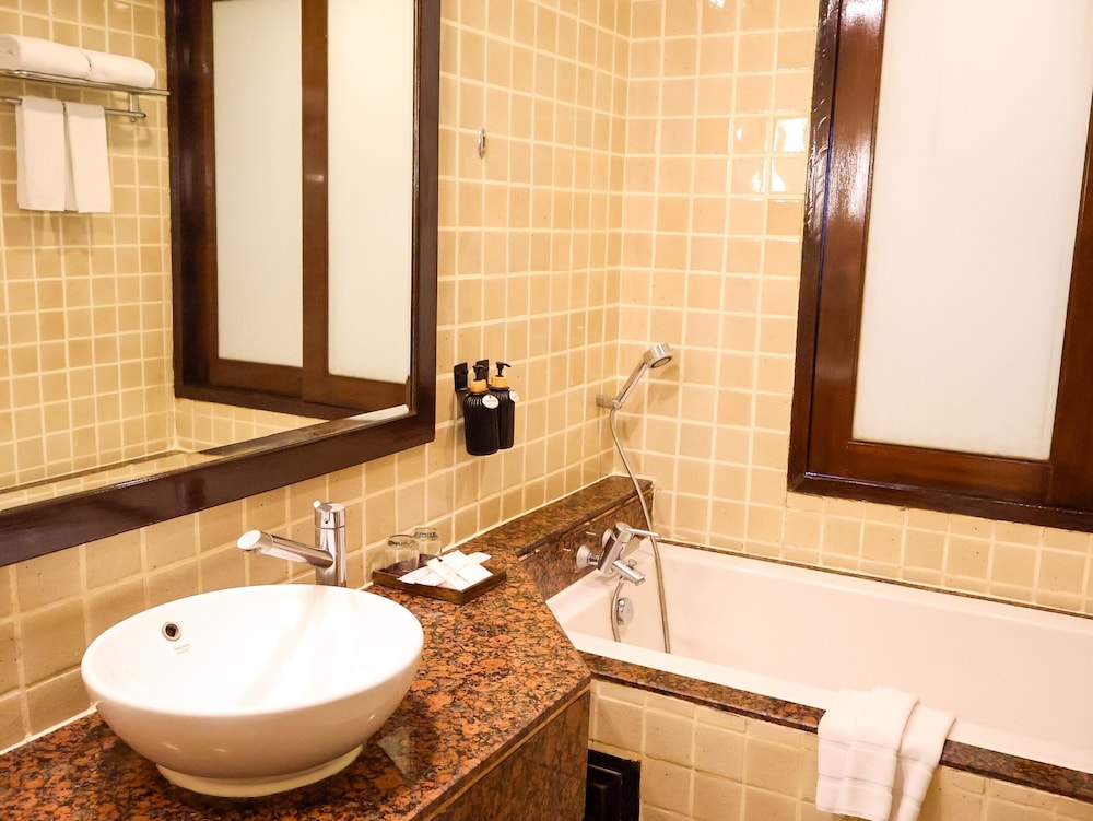 Garden Cliff Resort and Spa 171/172