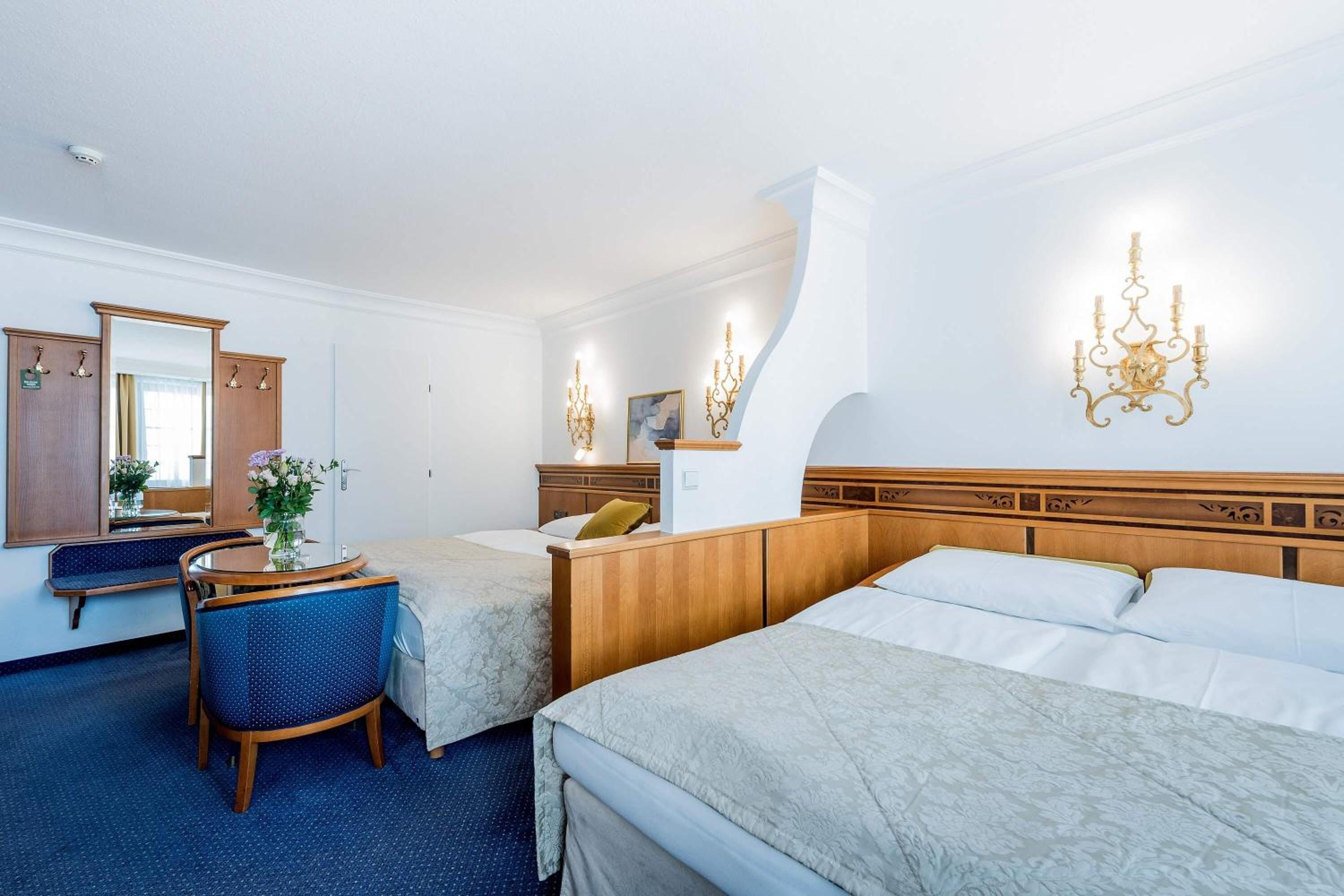 غرفة ديلوكس ثلاثية