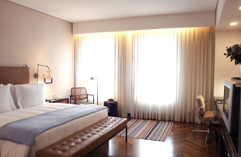 SUPERIOR, KING BED