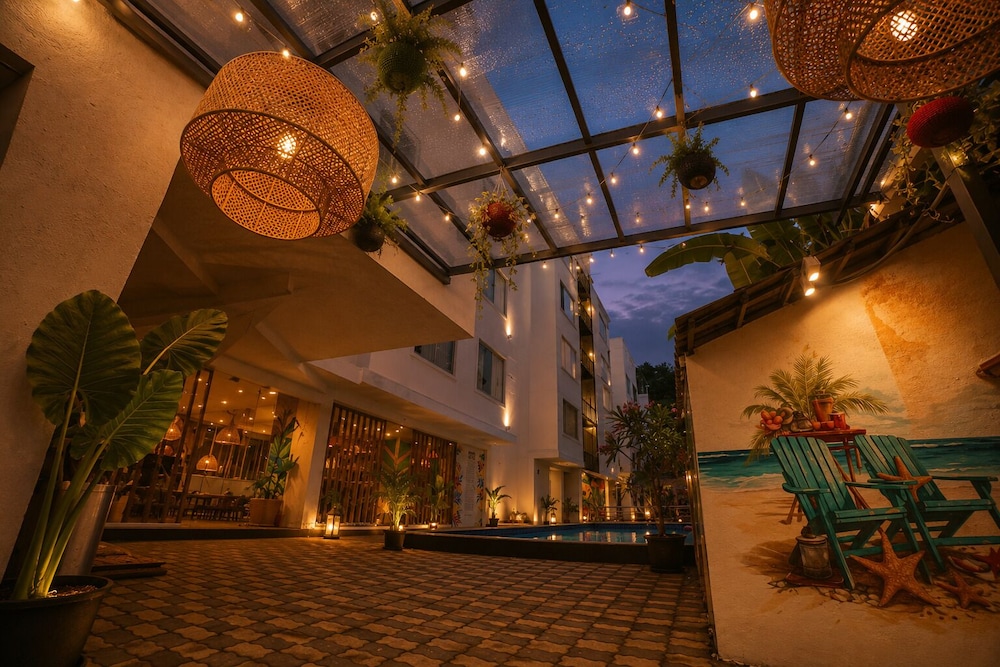 HUE GUH The Porto Candolim 14/31