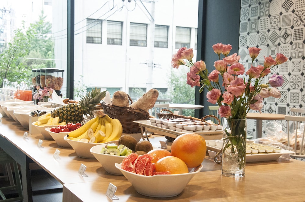 G2 HOTEL MYEONGDONG 52/63