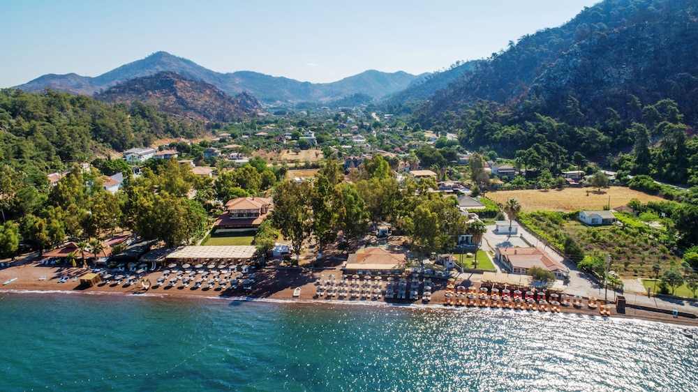 Kensington Kerdime Beach Hotel 22/27