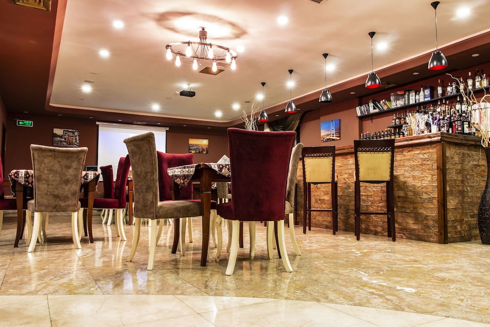Atropat Old City Hotel 58/71