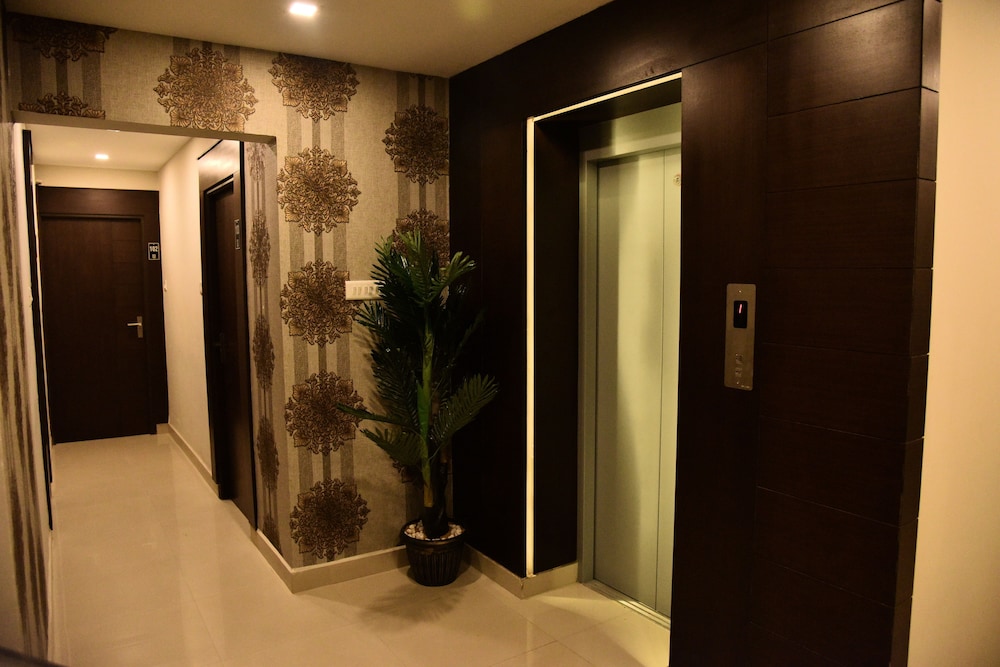 Zaith Residency 40/62