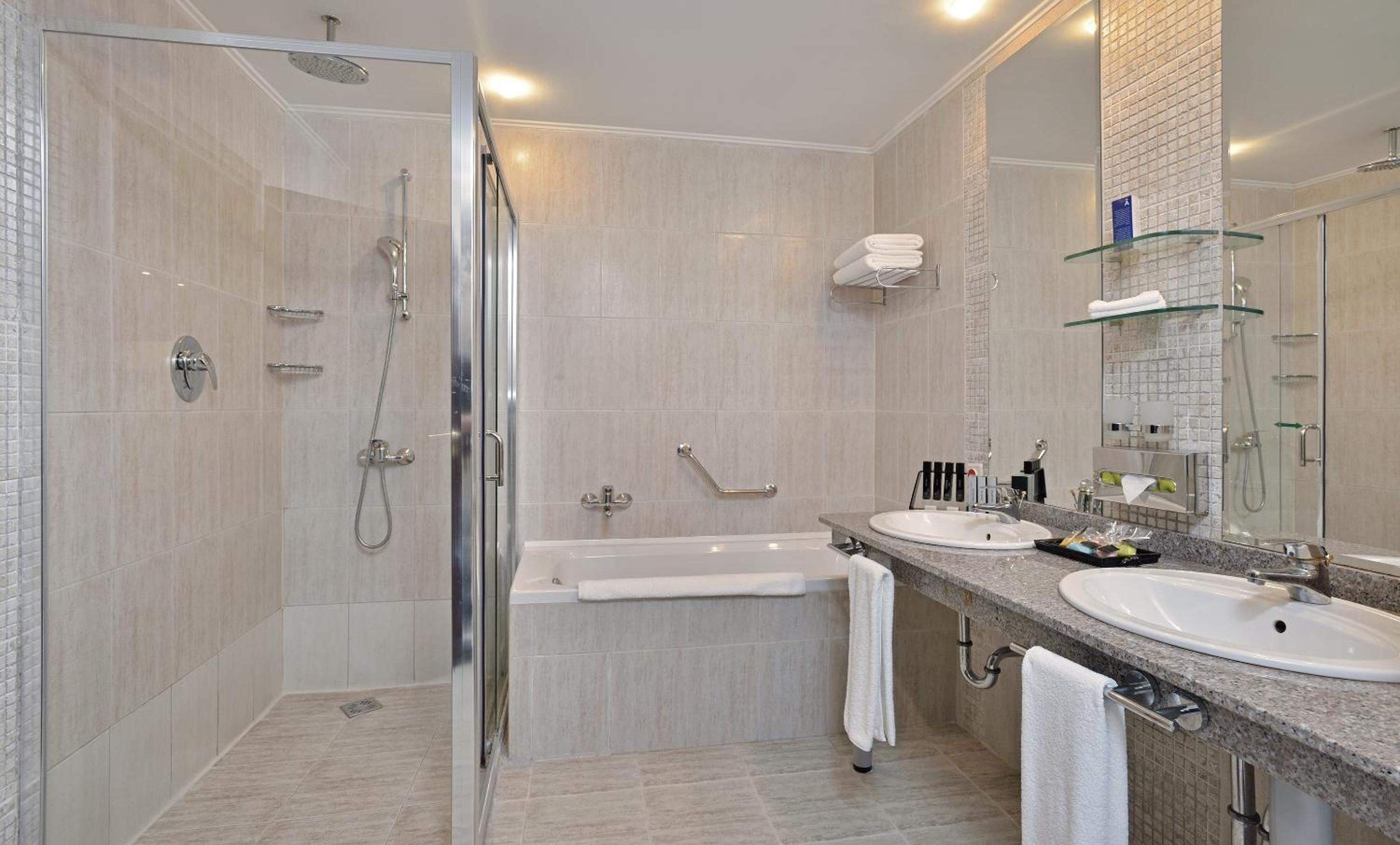 Melia Grand Hermitage 81/81