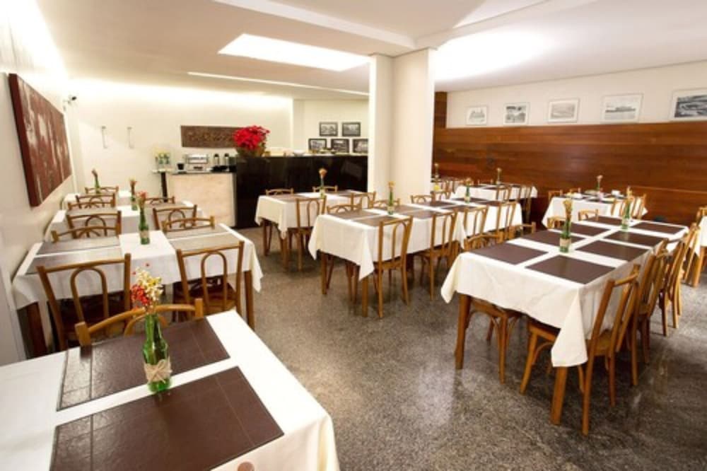 restaurant-cafeteria