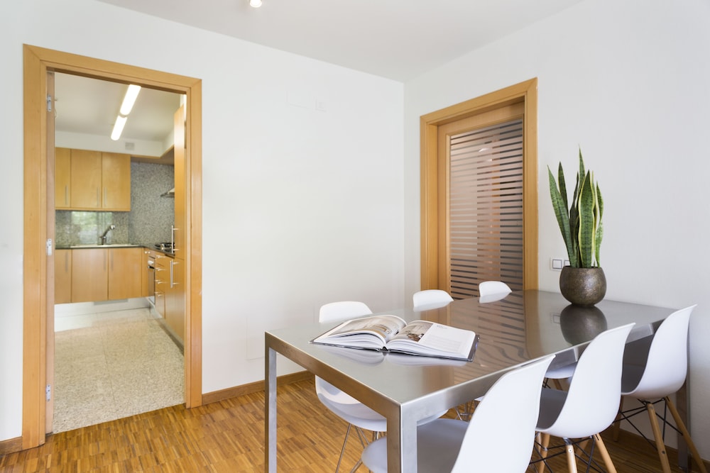 My Space Barcelona Executive Apartments 48/50