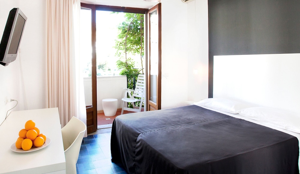 Hotel La Playa 3/42