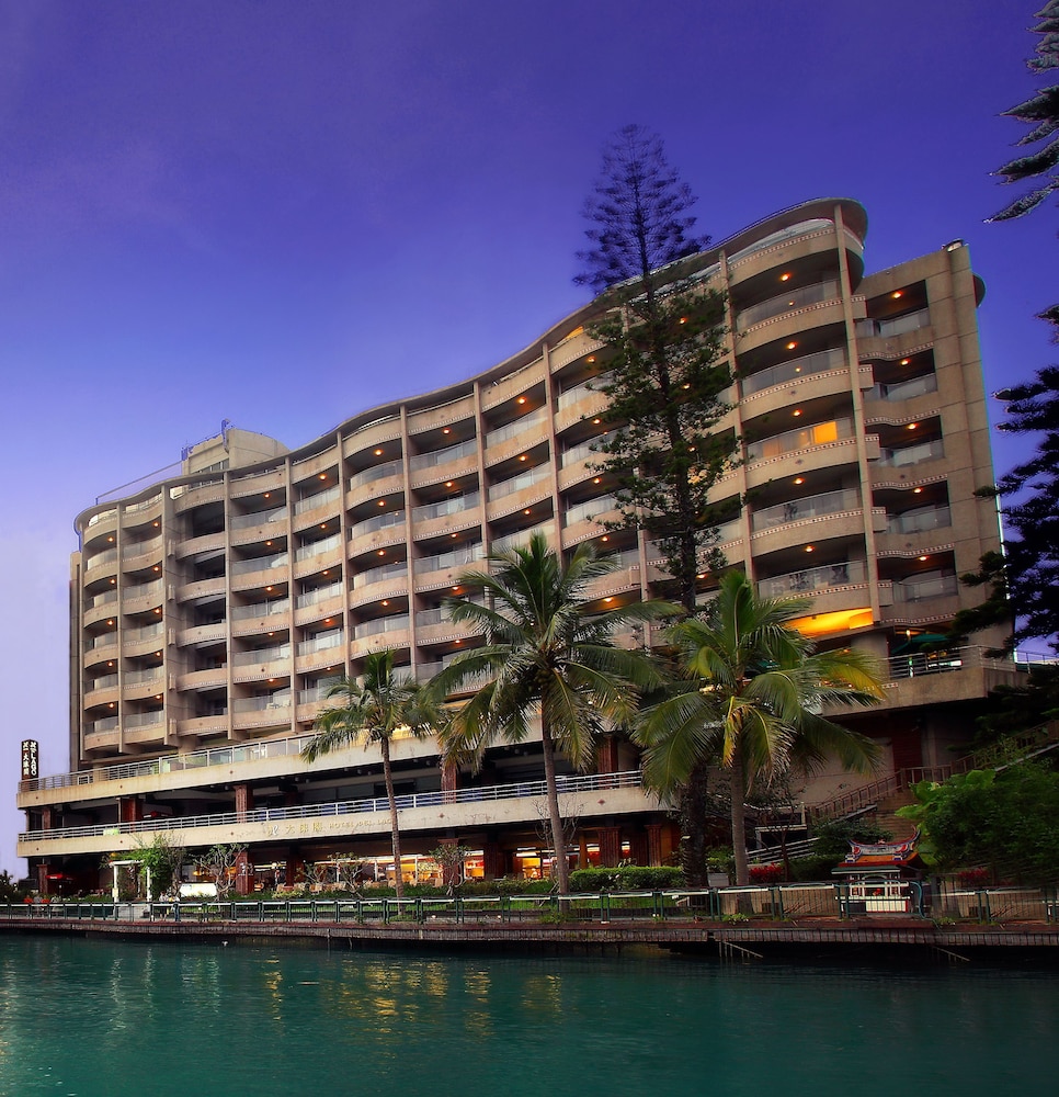Hotel Del Lago 4/63