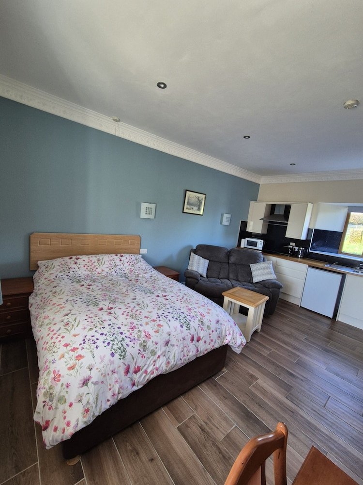 استوديو بسرير كينج لذوي الإعاقة، Padley Farm B&B 4/9