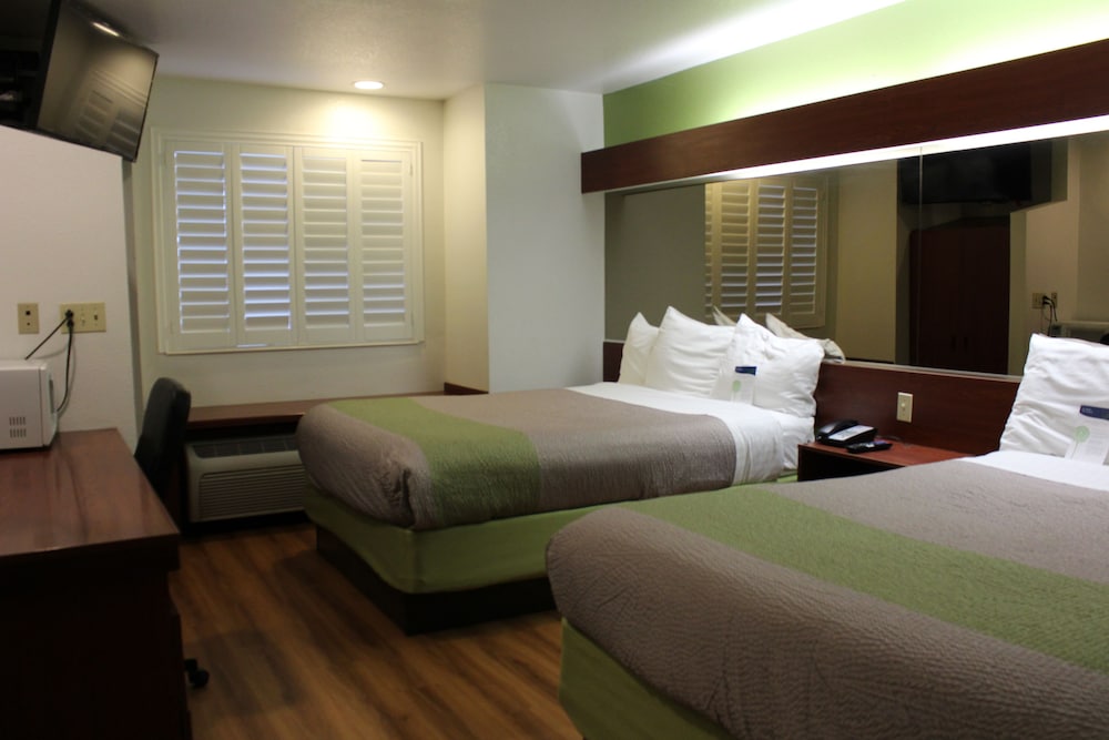 Motel6 Dixon, CA 25/58