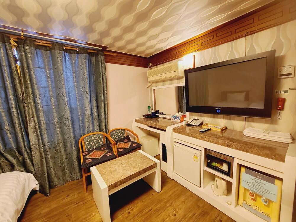 Andong Park Hotel 43/55