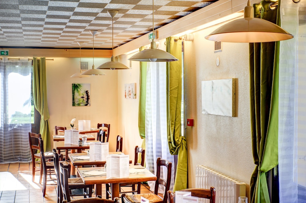 Hotel Inn Design Resto Novo Bourges 32/50