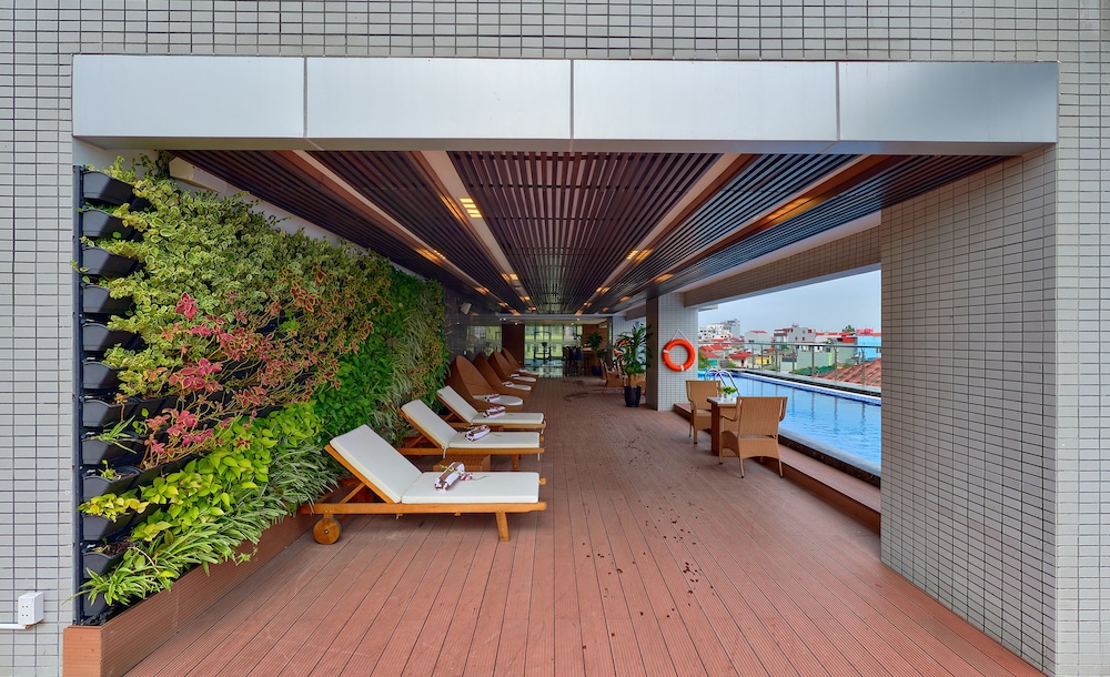 Le Indochina Hotel & Spa 65/66