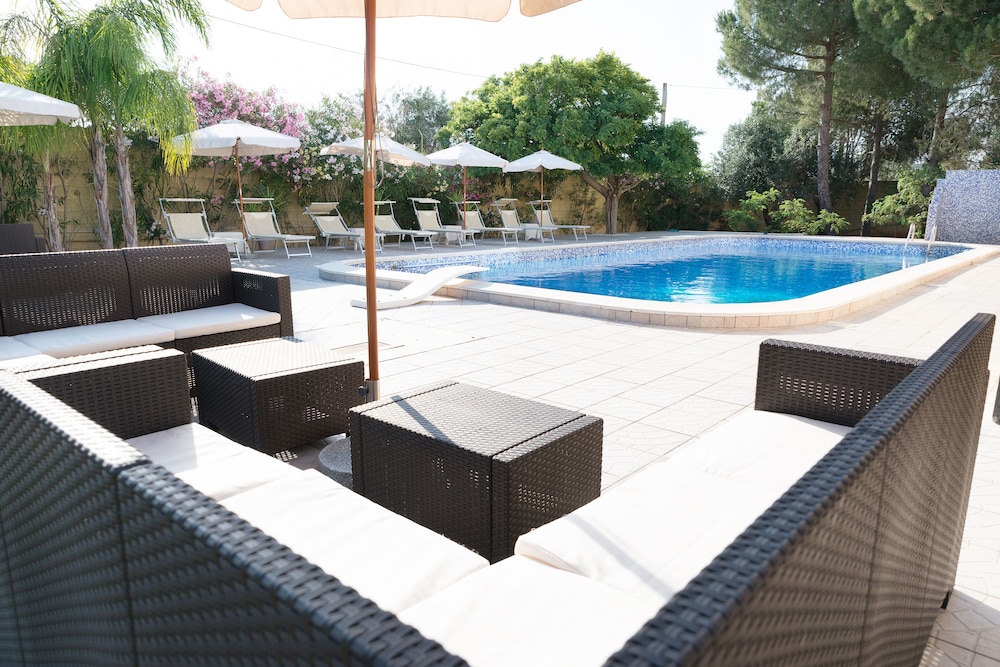 Hotel Villa Costes Gallipoli 40/42