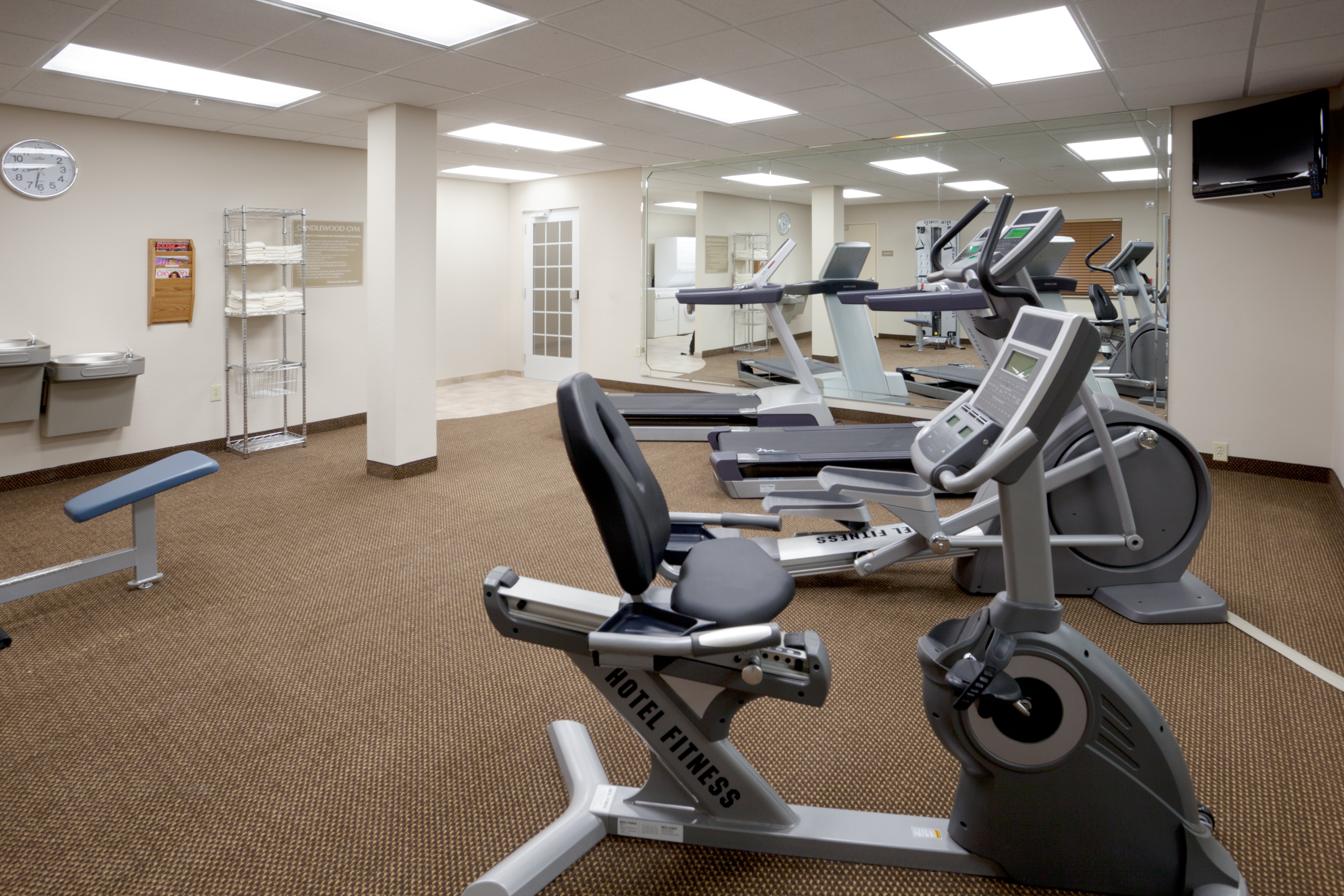 Candlewood Suites San Antonio Nw Near Seaworld 13/27