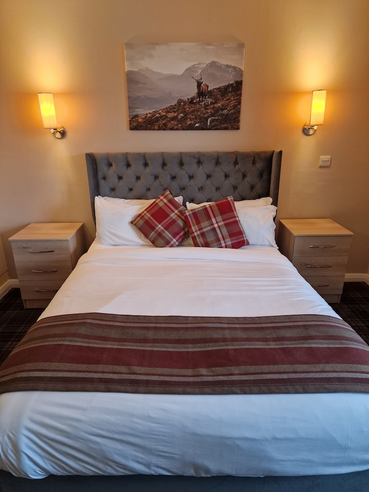 Britannia Inn Glasgow 24/62