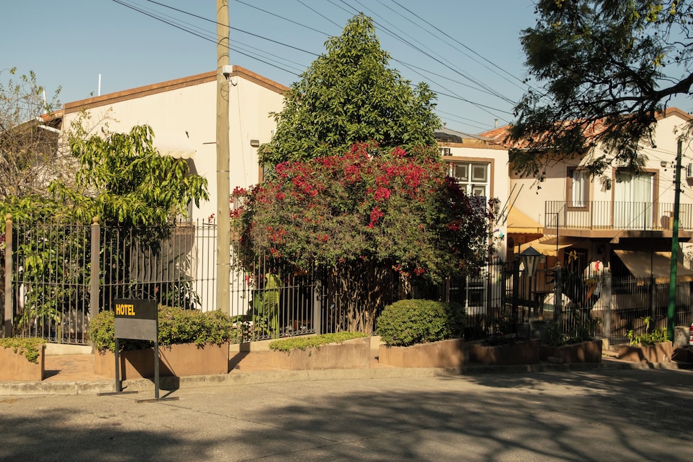 Hotel del Monumento 33/42