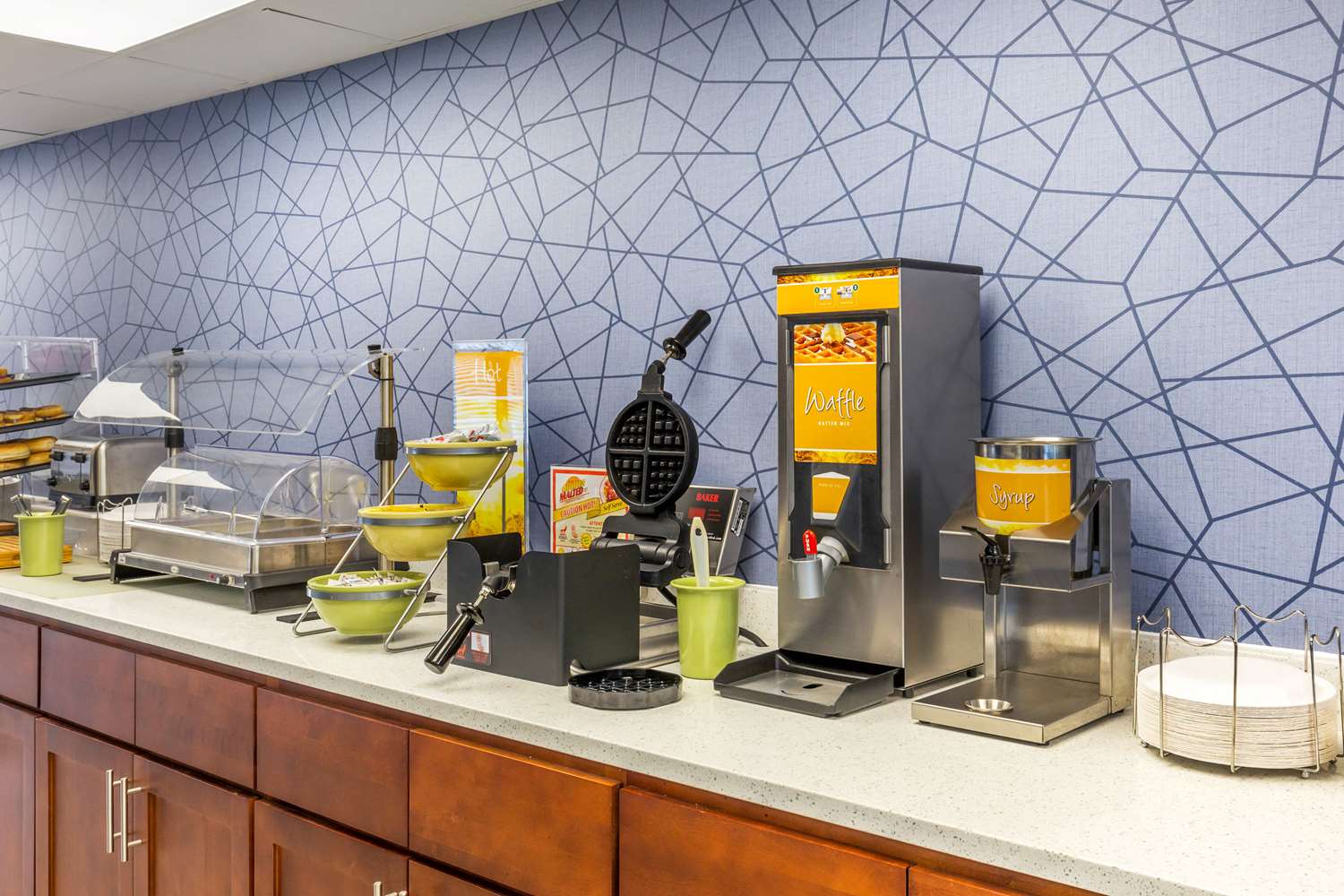 Quality Inn and Suites Apex Holly Springs 7/15