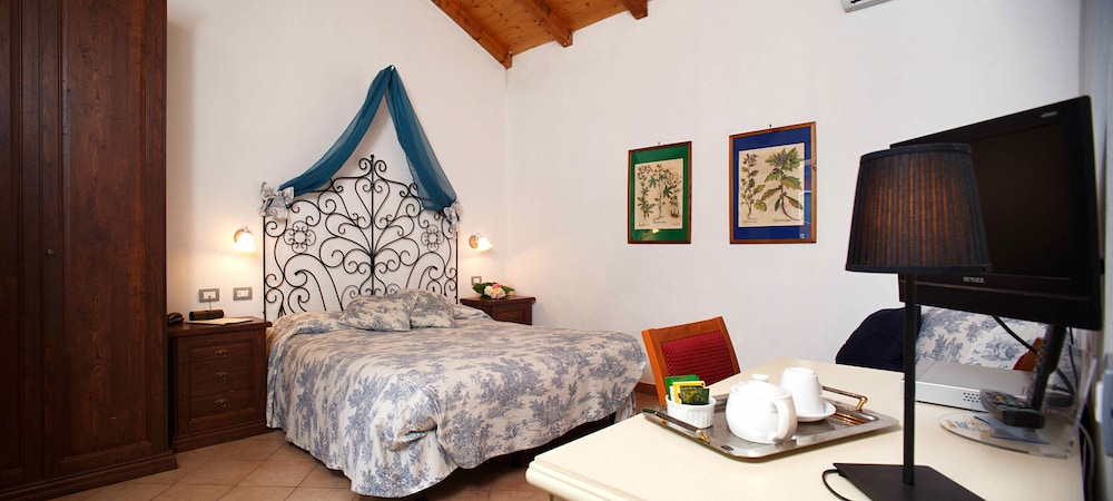 Hotel Del Borgo 15/60