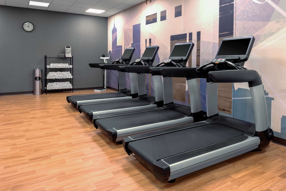 Hyatt House The Woodlands-Shenandoah 24/47