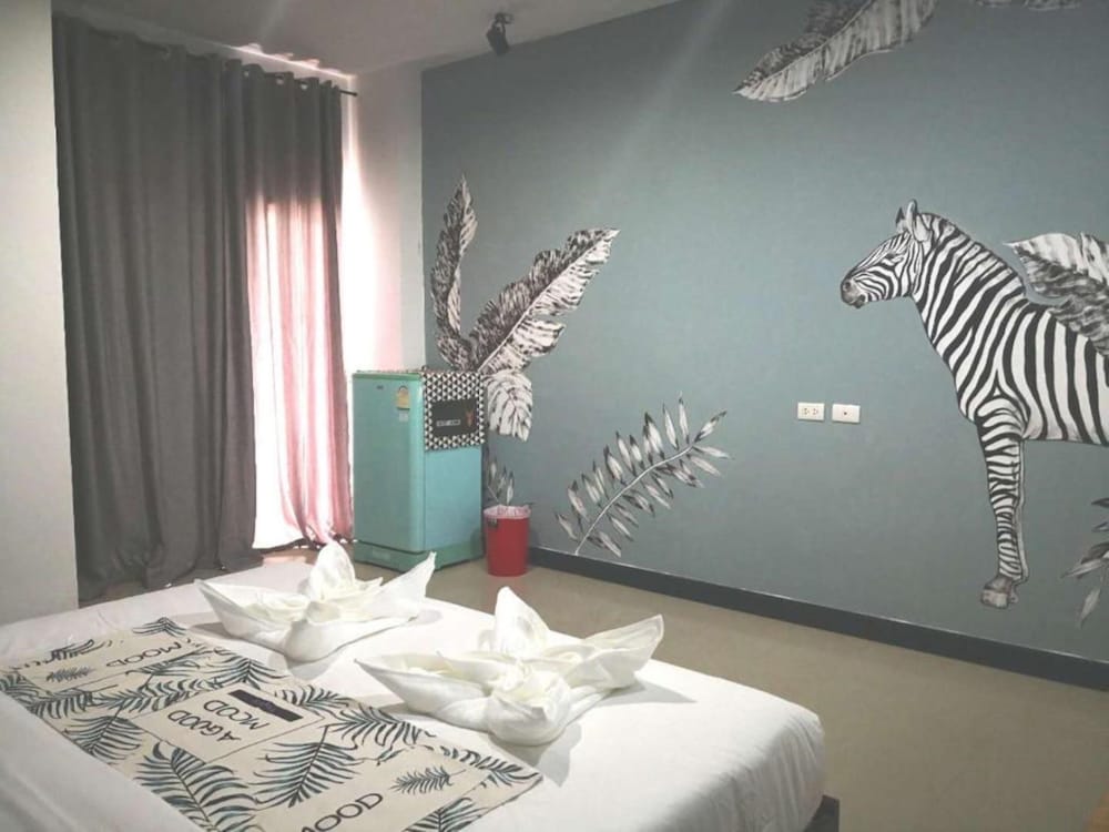 RoomQuest Patong Phuket 39/50