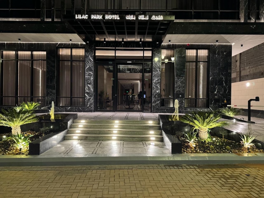 فندق ليلك بارك(Lilac Park Neom Highway Hotel Ex Lilac Park Hotel) 138/149
