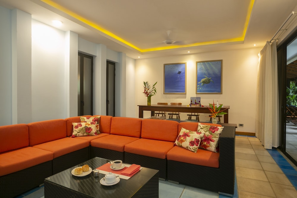 Olas Verdes Hotel 9/33
