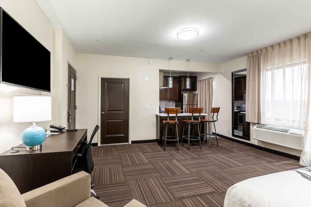 Van Wyck Hotel & Suites Near JFK Airport 20/46