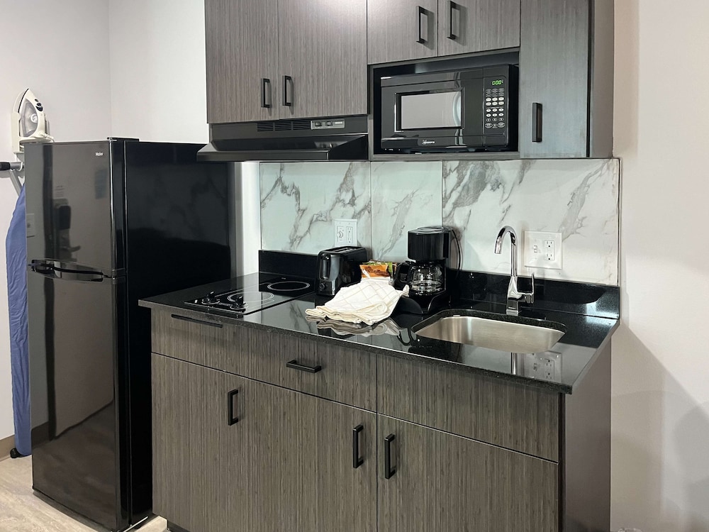 Studio6 Gonzales, LA - Baton Rouge / Geismar / Prairieville I-10 44/44