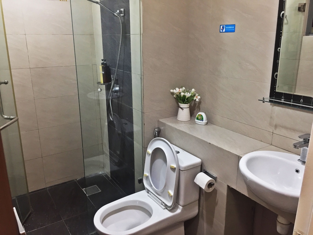 Borneo Coastal Residence @ Imago Mall 48/49