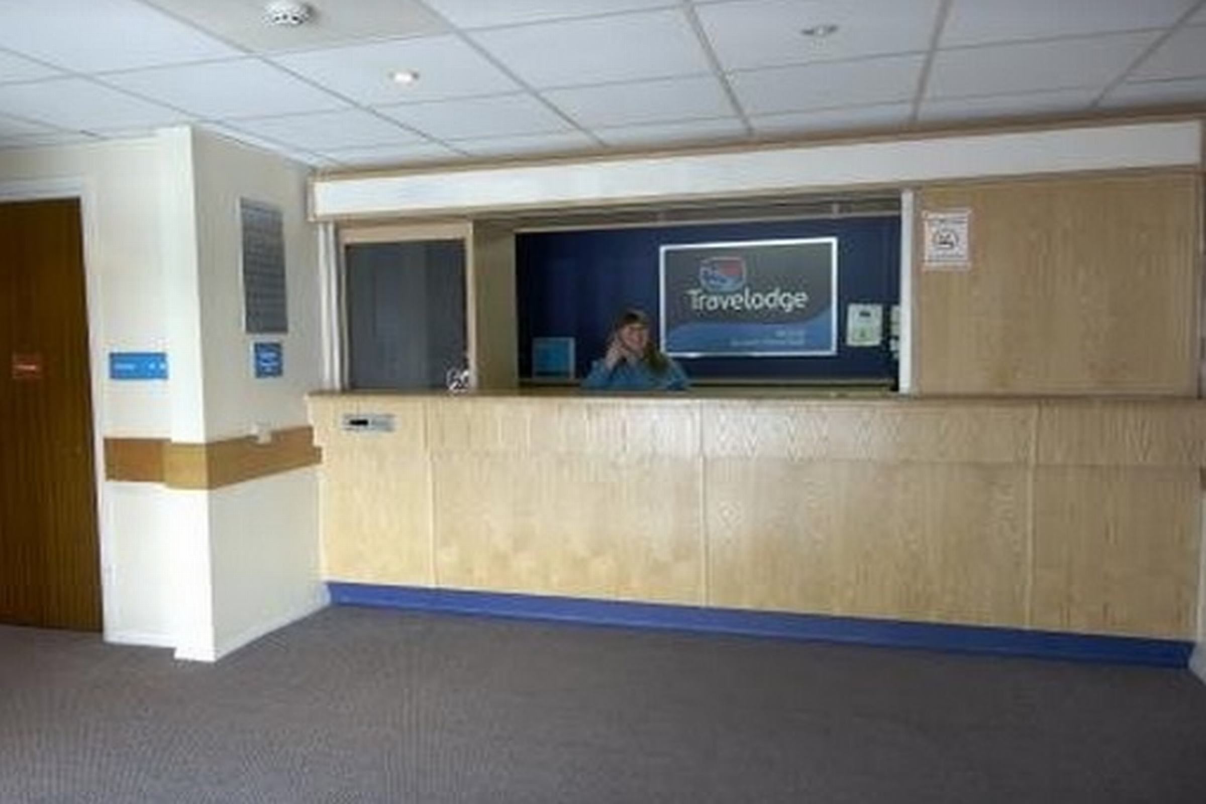 Travelodge Bristol Severn View M48 6/24