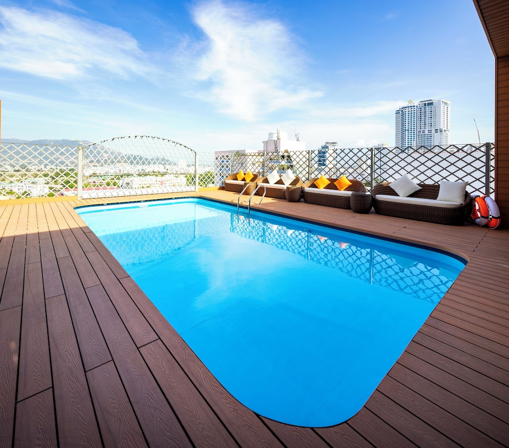 Navy Nha Trang Hotel 30/50