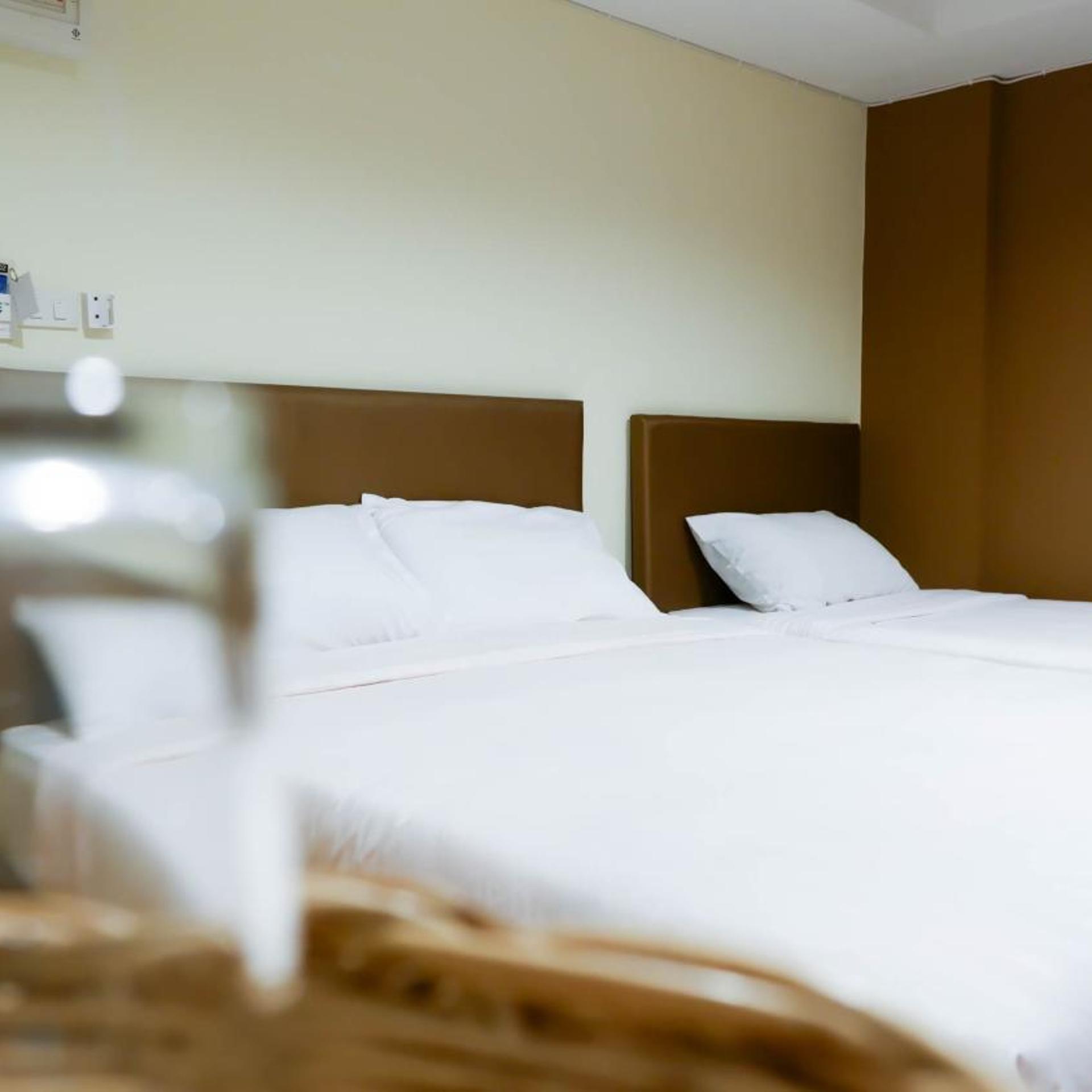 Airport A1 Hotel 28/48