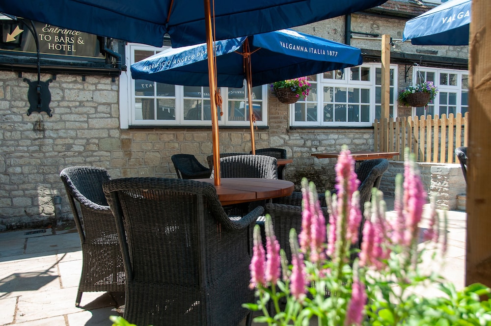 The George Inn 44/49