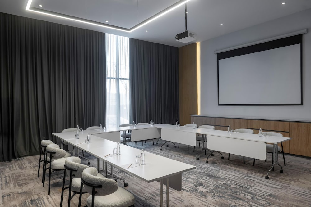 Radisson Hotel Madinah 43/49