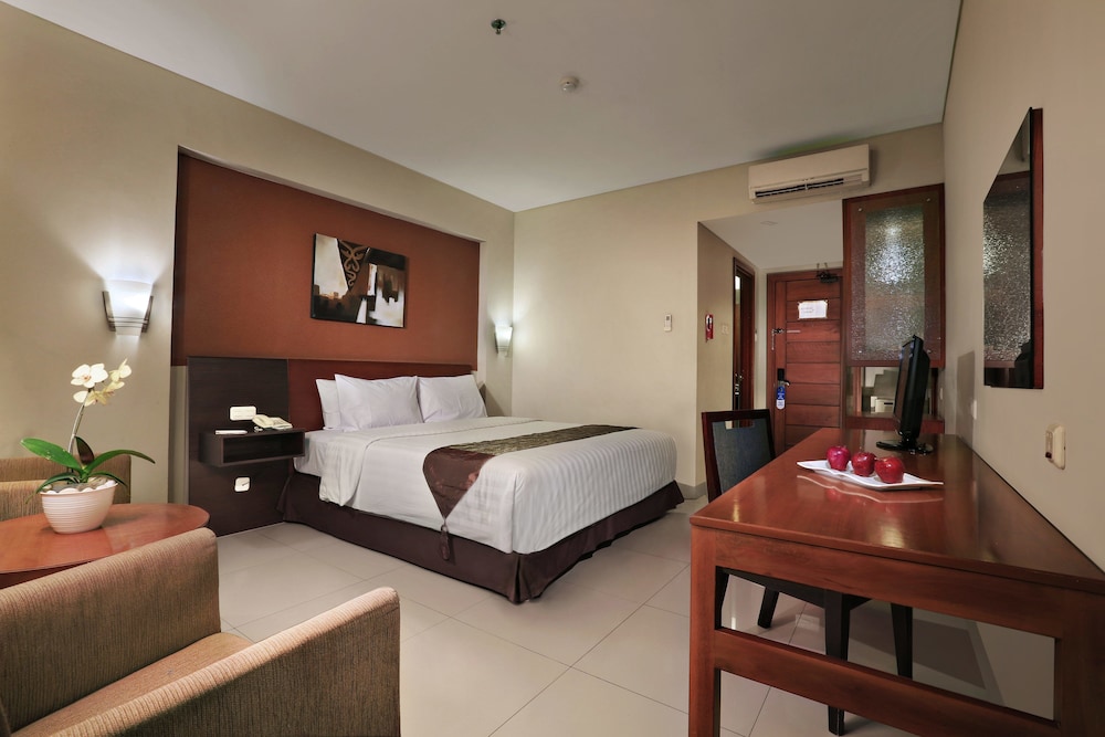 Aston Tanjung City Hotel 12/30