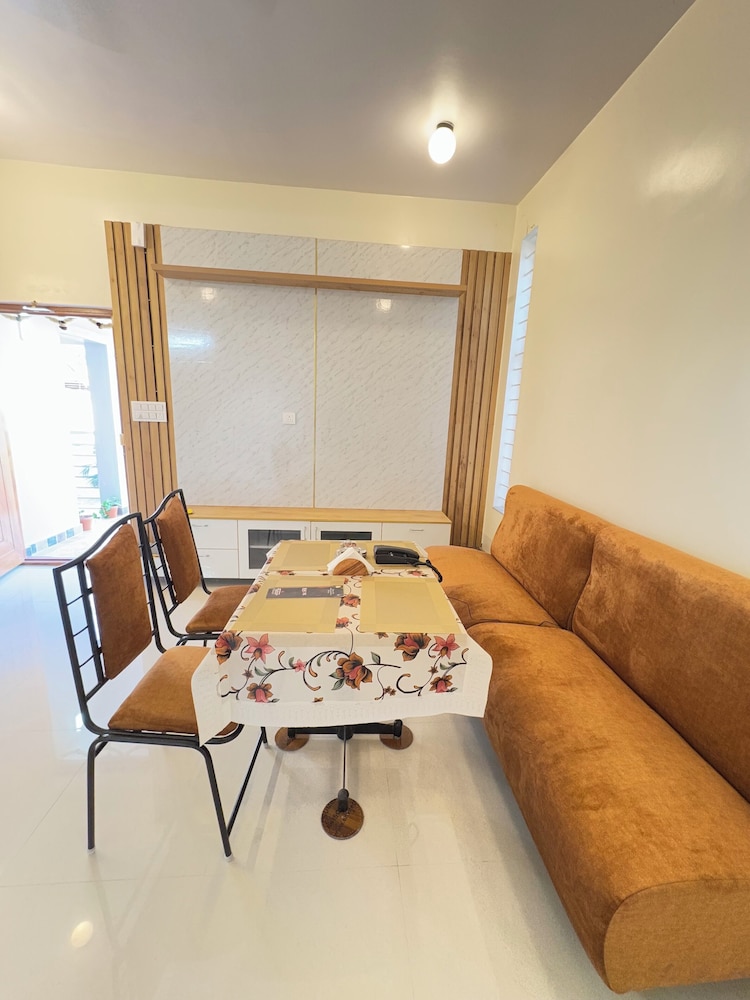 Sai Grand Villas and Hotel 31/50