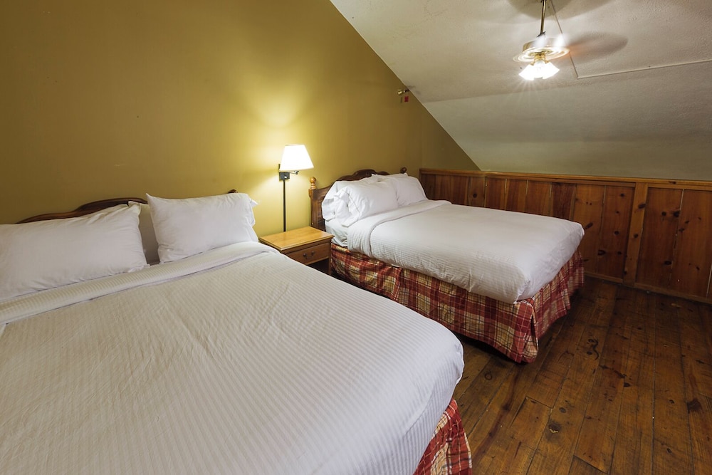 Timbers Lodge 20/69