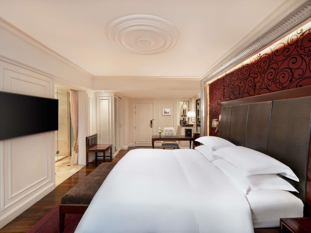 Grand, Premium, King Bed, Opera Wing