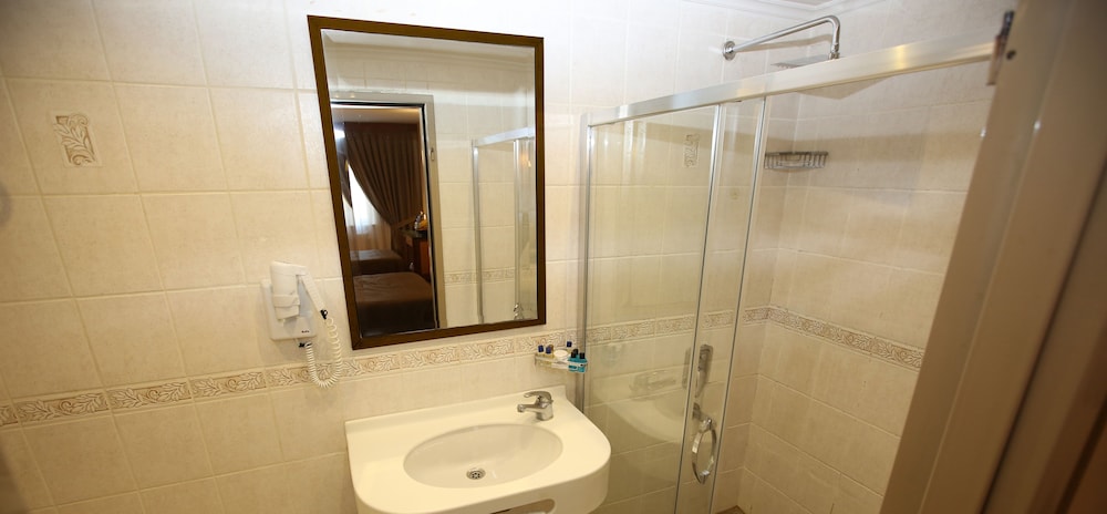 Peak Star Hotel Taksim 13/65