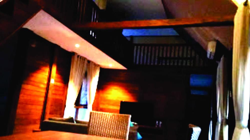 Seaview Cottage Cirebon Waterland 7/23