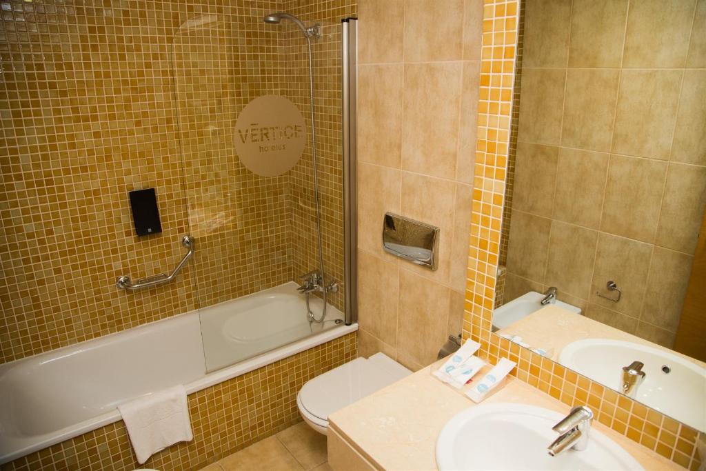 غرفة قياسية مفردة بسرير مزدوج، Hotel Vertice Aljarafe 5/5