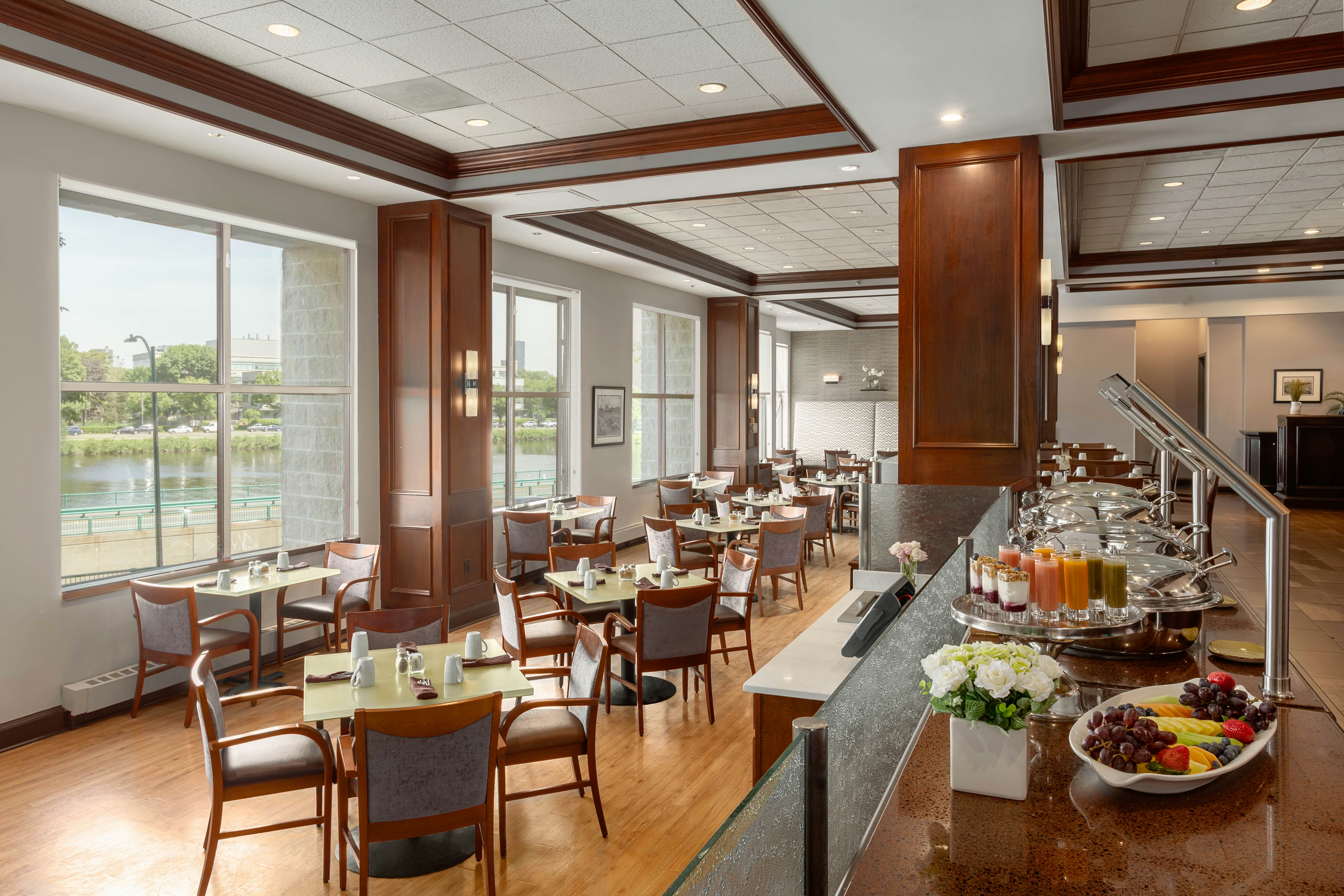 Doubletree Suites By Hilton Hotel Boston-Cambridge 52/76