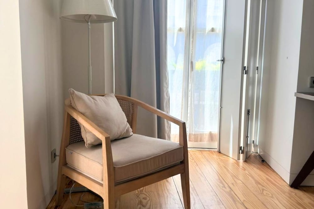 Inspira, Suite, Double Bed, Sofa، Inspira Liberdade Boutique Hotel 4/10