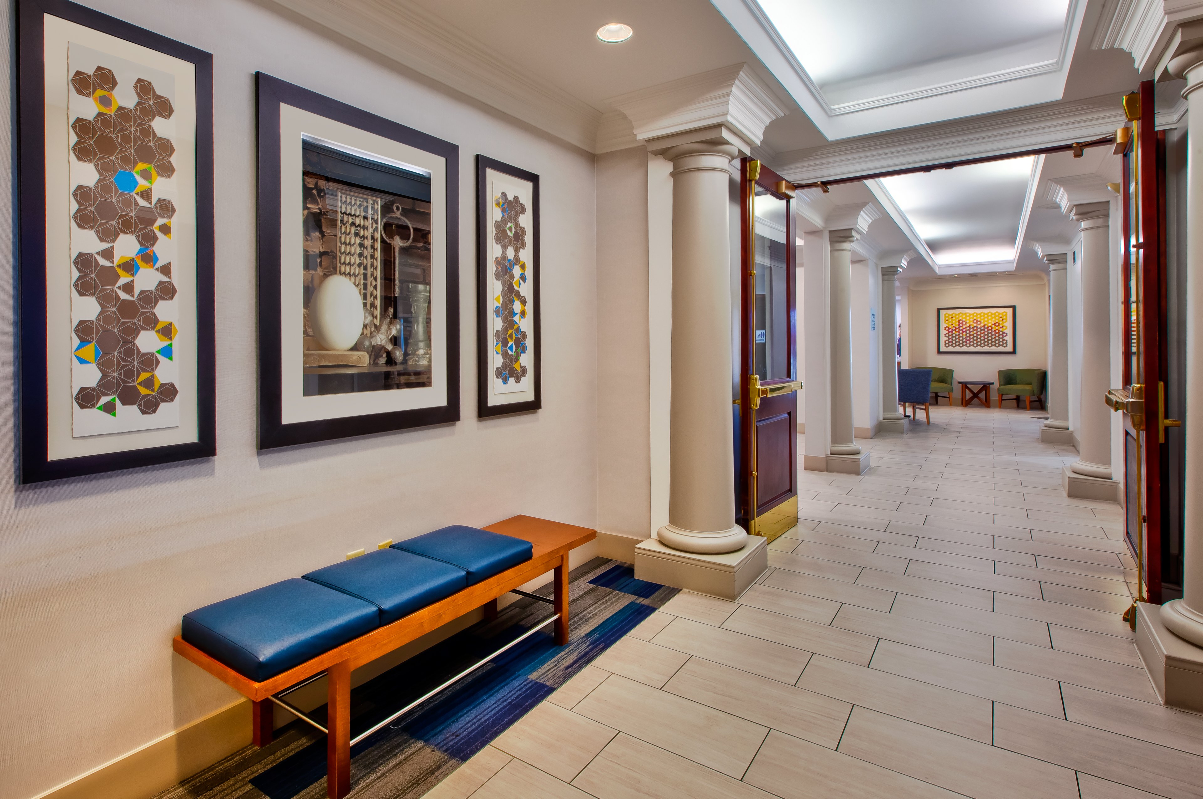 Holiday Inn Express Philadelphia-Midtown 40/77