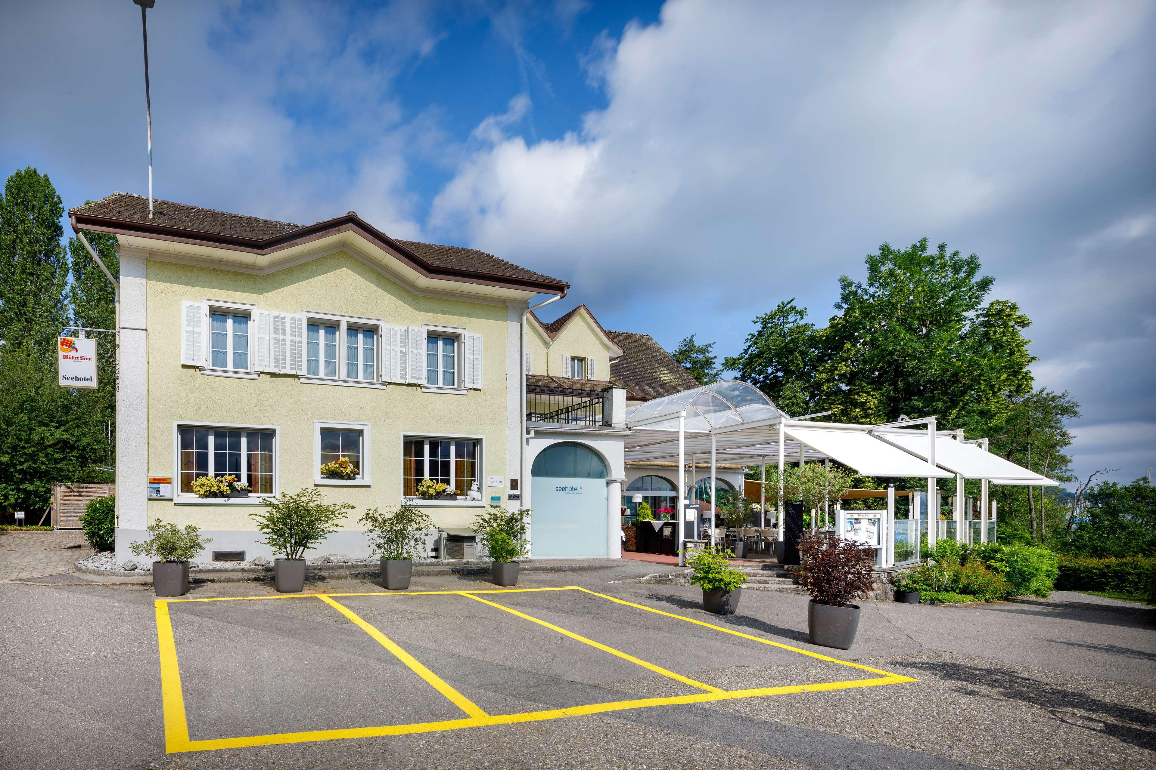 HALLWIL SWISS QUALITY SEEHOTEL 18/22