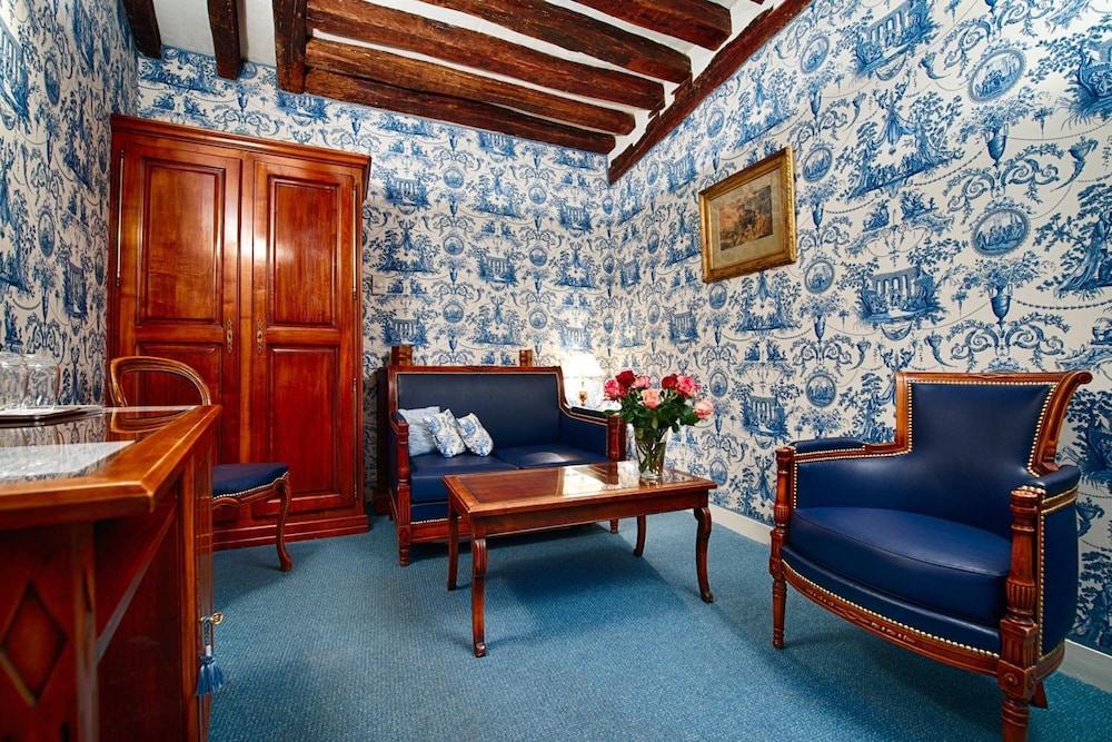 RELAIS HOTEL DU VIEUX PARIS 35/50